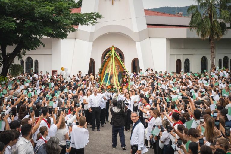 Un camino que une corazones: la gran peregrinación de Schoenstatt vuelve a convocar la fe en Guayaquil